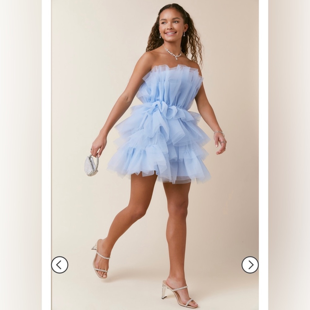 Francesca’s Suzie Tulle Tiered Dress